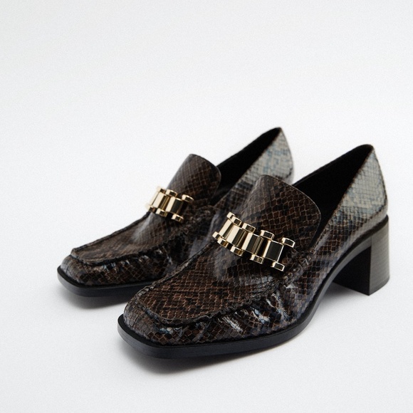 Zara Shoes - NWT ZARA HEELED LOAFERS WITH BUCKLE SNAKE